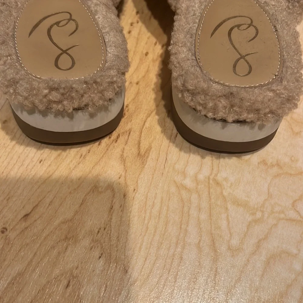 Sam Edelman Shearling Sandals - Picture 4 of 5